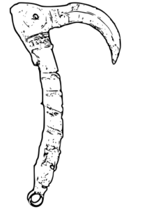 Couteau de récolte artisanal, fabriqué à la main pour couper et récolter des plantes ou des cultures.
